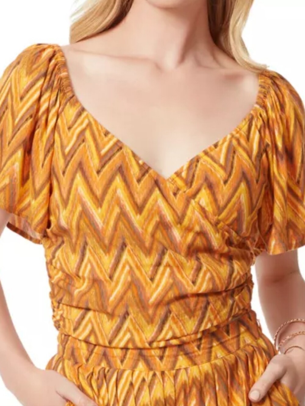 new JESSICA SIMPSON size XL Short Sleeve V Neck Chevron Print Cropped Top